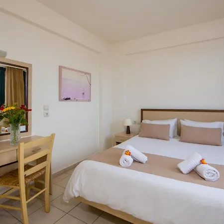 Margarita Lägenhetshotell Agia Marina
