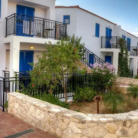 Aparthotel Margarita Agia Marina (Crete)