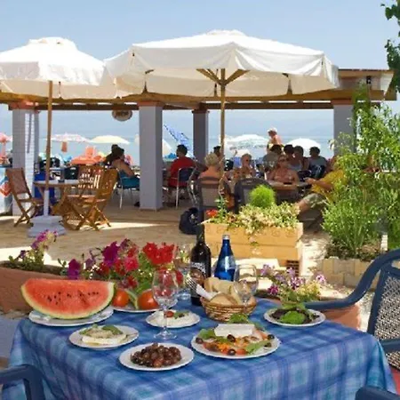 Margarita Aparthotel